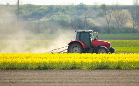 ΥΠΑΑΤ: 260 εκατ. € για Σχέδια Βελτίωσης – Προδημοσίευση τριών παρεμβάσεων για ανταγωνιστικότητα, νερό και ενέργεια