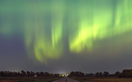 Το τρένο που ταξιδεύει κάτω από το Βόρειο Σέλας