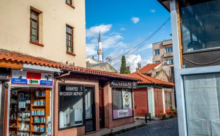 Σε ισχύ το εορταστικό ωράριο λειτουργίας των εμπορικών καταστημάτων Κομοτηνής