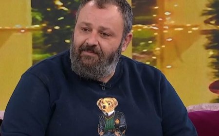 Σωκράτης Πατσίκας: «Είχαμε σβήσει μια τούρτα στην παράσταση που έλεγε “4”, ήταν τα 4 εισιτήρια που είχαμε το πρώτο Σαββατοκύριακο»