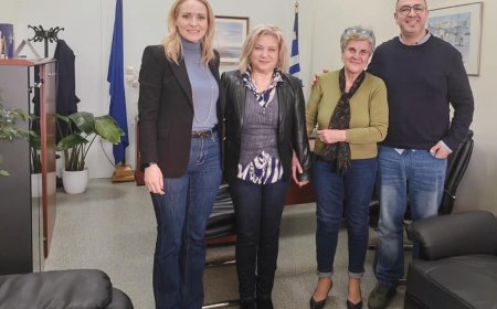 Με τη διοικήτρια του νοσοκομείου Κομοτηνής συναντήθηκε η Πρόεδρος της ΔΕΕΠ Βούλα Ελευθεριάδου