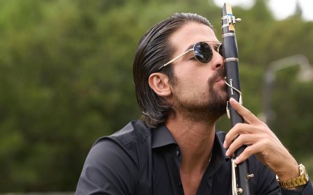 Μουγκοπέτρος σύλληψη: Χειροπέδες στον μουσικό για ενδοοικογενειακή απειλή