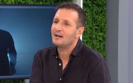 Δημήτρης Μπάσης: «Κατέβηκα από τη Θεσσαλονίκη στην Αθήνα με ωτοστόπ, για να κάνω το όνειρό μου πραγματικότητα»