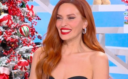 Σίσσυ Χρηστίδου: «Έχουμε άλλα ζευγάρια, όπως η Σοφία Βόσσου με τον Ανδρέα Μικρούτσικο, που να χώρισαν και να αγαπιούνται; Βάζω δύσκολα, ε;»