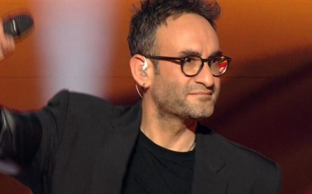 The Voice: Νικητής ο Κωνσταντίνος Κομοδρόμος από την ομάδα της Έλενας Παπαρίζου