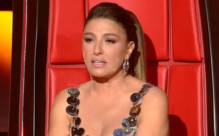 Συγκινεί η Έλενα Παπαρίζου στον τελικό του The Voice: «Χιλιαπλά πλουσιότερη από αγάπη»