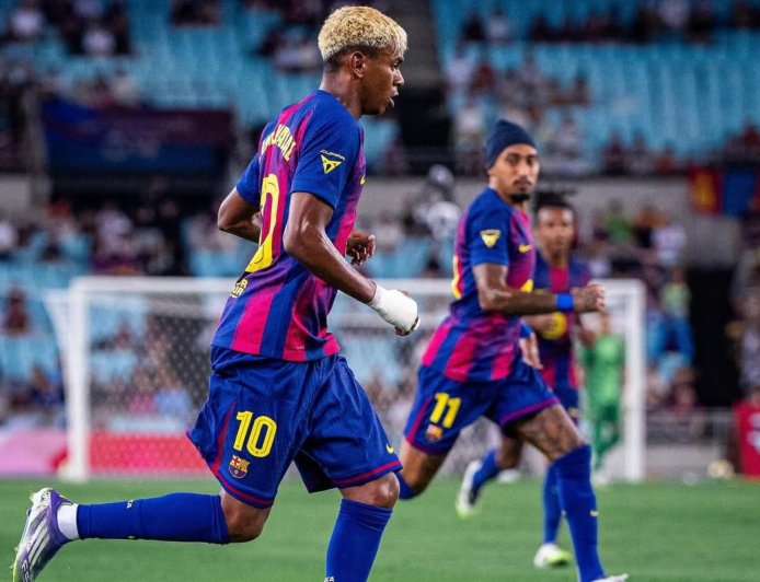 Γιαμάλ: Αγόρασε την έπαυλη του πρώην ζευγαριού Πικέ – Σακίρα