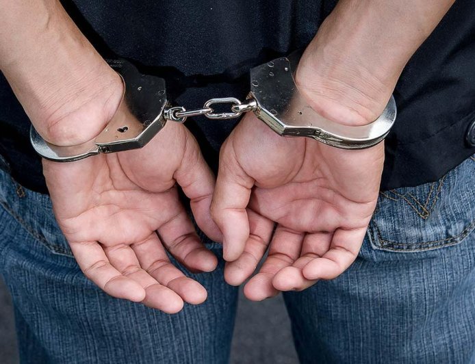 Ροδόπη: Χειροπέδες σε οδηγό φορτηγού – Οδηγούσε μεθυσμένος και χωρίς δίπλωμα