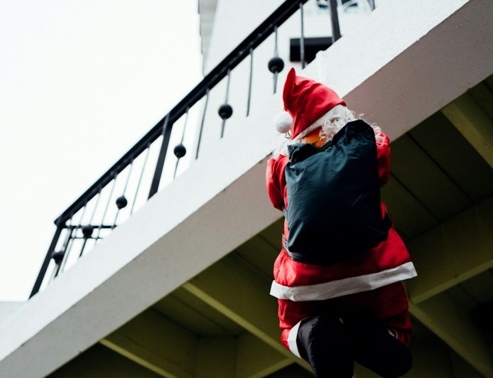 Δώρο Χριστουγέννων 2025 υπολογισμός και πληρωμή: Νωρίτερα φέτος η καταβολή του