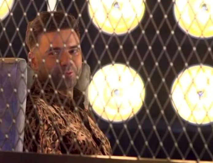 Θοδωρής Μαραντίνης: «Την πρώτη φορά που βγήκα με θαυμάστρια κατέληξε σε γάμο, τη δεύτερη σε μακροχρόνια σχέση, τα άλλα δεν μπορώ να τα πω»