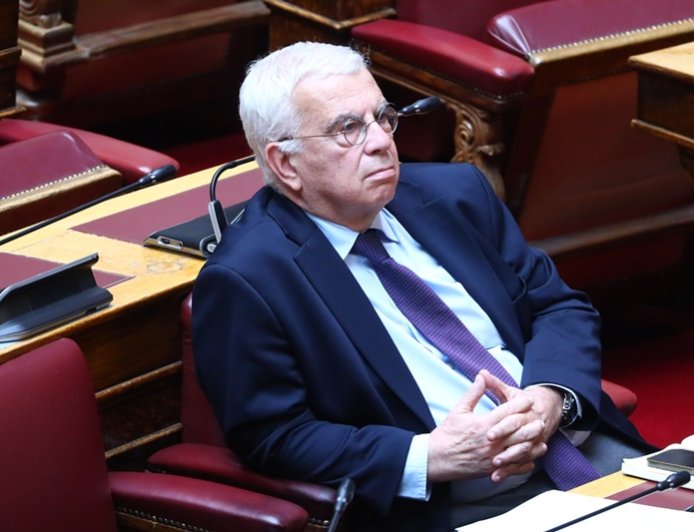 Επεισόδια με αγρότες: Για εκβιασμό μίλησε ο Σιμόπουλος