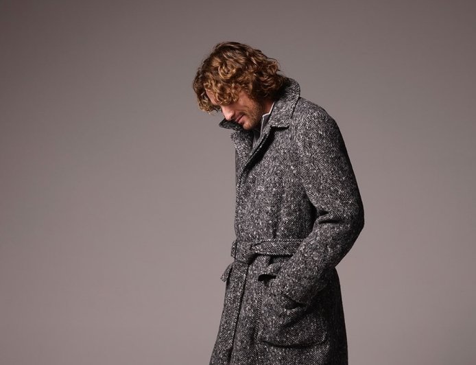 Τσιτσιπάς – σύντροφος: Τα δημόσια φιλιά του τενίστα