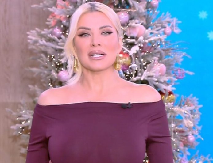 Κατερίνα Καινούργιου: «Έβαλα σήμερα τα στενά, τα σέξι γιατί και στην εγκυμοσύνη μπορείς να είσαι ωραία»