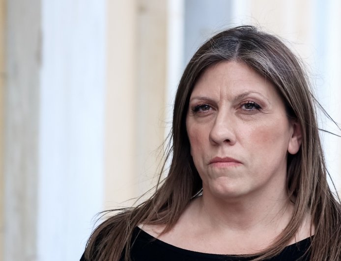 Κωνσταντοπούλου – Ξυλούρης: «Απείλησε ότι θα μου στρίψει το λαρύγγι»