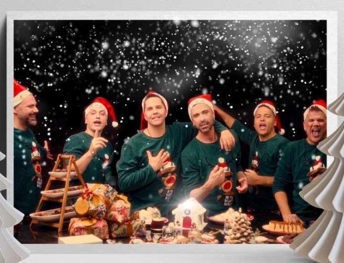 Ο Γιώργος Τσαλίκης μάς ανοίγει το σπίτι του και αφιερώνει «Χριστούγεννα Πρωτοχρονιά… Μια χαρά» με Χριστοφόρου και ONE