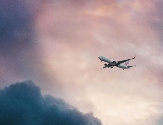 Πτήση MH370: Η εξαφάνιση που συγκλόνισε τον κόσμο και το ντοκιμαντέρ του Netflix που την επαναφέρει στο «φως»