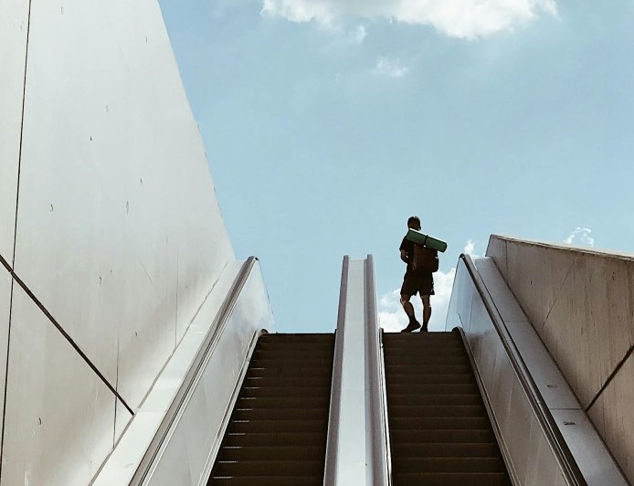 Μετρό: Έκλεψε το κινητό 74χρονου και… ζητούσε χρήματα για να το δώσει πίσω