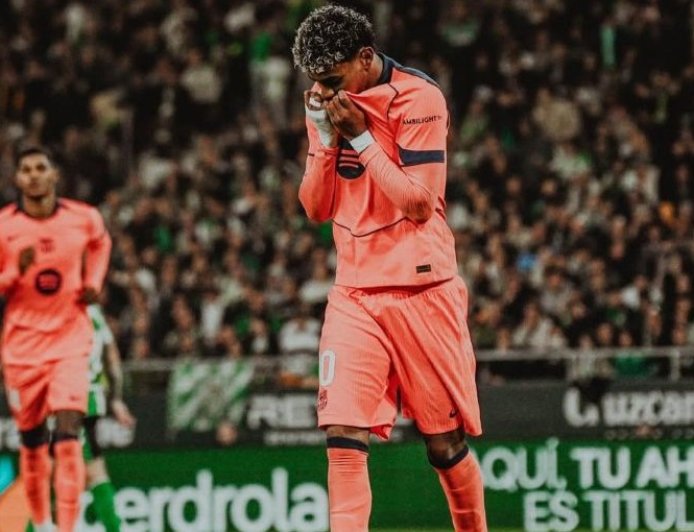 Λαμίν Γιαμάλ: Ανάρπαστες έγιναν οι φανέλες του Ισπανού σούπερ σταρ