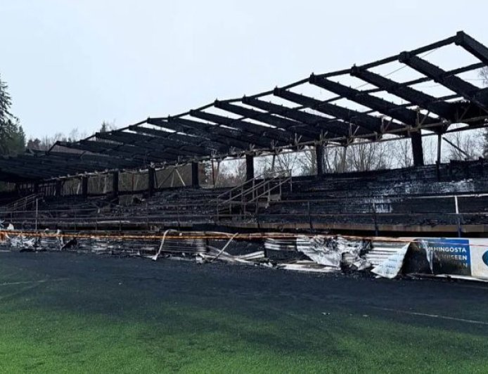 Χάκα Φινλανδία: Κύμα αλληλεγγύης για την αποκατάσταση των ζημιών στο καμμένο γήπεδο της ομάδας