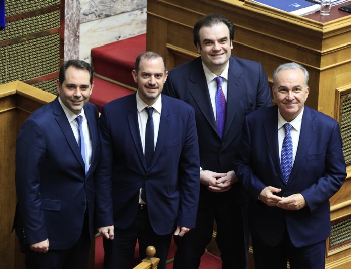 Προϋπολογισμός 2026 ψήφιση: Με 159 «ναι» και 136 «όχι» πέρασε από τη Βουλή