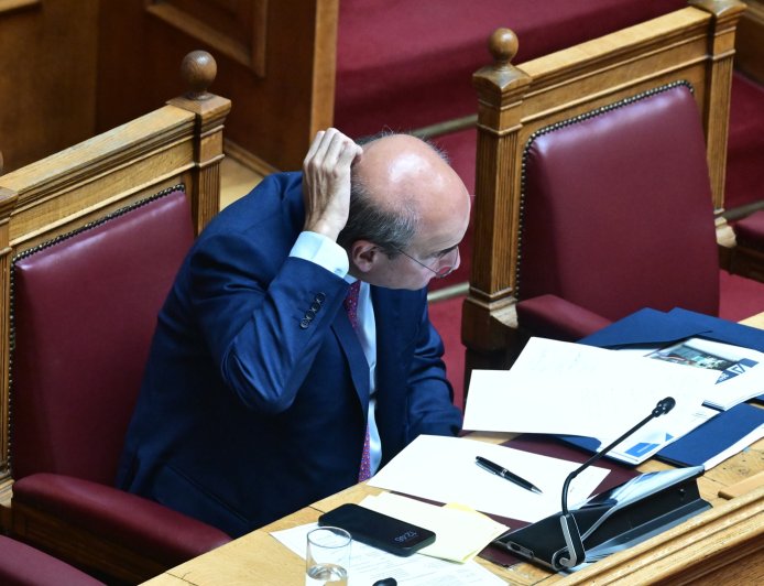 Προϋπολογισμός 2026 – Χατζηδάκης: Πρόσθετο πακέτο 160 εκατομμυρίων για στήριξη κτηνοτρόφων, βαμβακοπαραγωγών και σιτοπαραγωγών