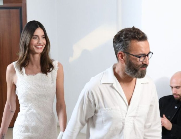 Άγγελος Μπράτης για Ηλιάνα Παπαγεωργίου: «Τη μία λέει ότι θα παντρευτεί κρυφά τον Φεβρουάριο και την άλλη την άνοιξη»