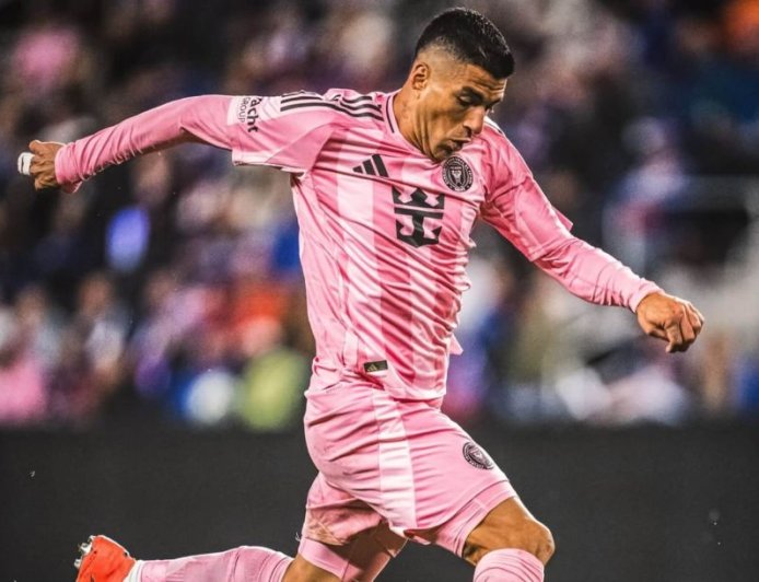 Σουάρες ανανέωση συμβολαίου: Κάτοικος Μαϊάμι μέχρι το 2026 ο Ουρουγουανός