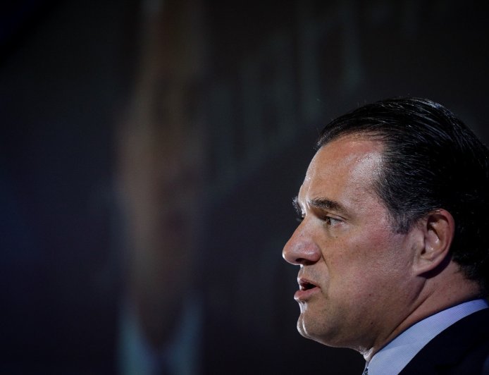 Άδωνις – Κωνσταντοπούλου: “Της έστειλα εξώδικο, θα της κάνω αγωγή”