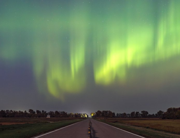 Το τρένο που ταξιδεύει κάτω από το Βόρειο Σέλας
