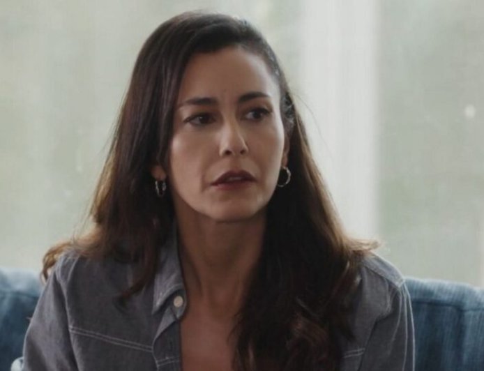 Βαρβάρα Λάρμου: «Αναρωτιόμουν αν η ανάγκη να κάνω οικογένεια είναι δική μου ή φορεμένη»