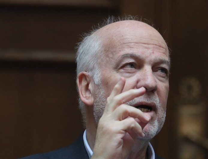 Φλωρίδης κατά Κωνσταντοπούλου: «Η πιο πολιτικά χυδαία συμπεριφορά που έχω δει σε 40 χρόνια»