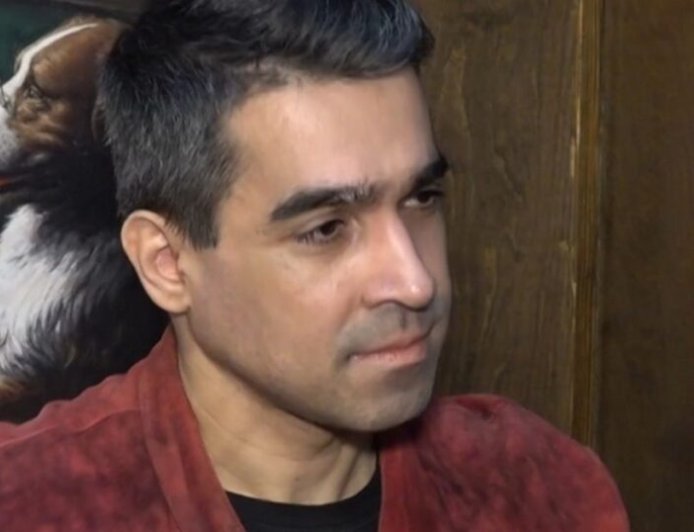 Βασίλης Δήμας: «Ο Γιώργος Μαζωνάκης είναι σπουδαίος καλλιτέχνης, ευγενής και διακριτικός»