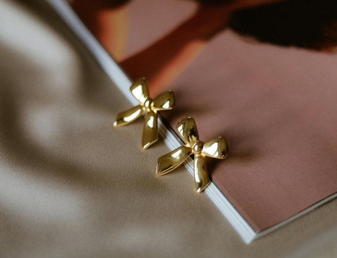 Χρυσός γάμος στην Τουρκία: Έλουσαν τη νύφη με κοσμήματα και αναγκάστηκε να… καθίσει