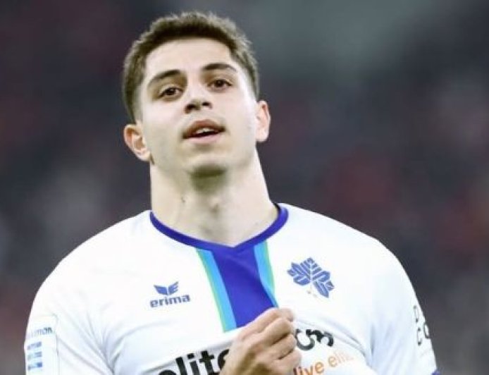 Παντελίδης πτυχίο: Ο επιθετικός της Κηφισιάς διαπρέπει και εκτός γηπέδων