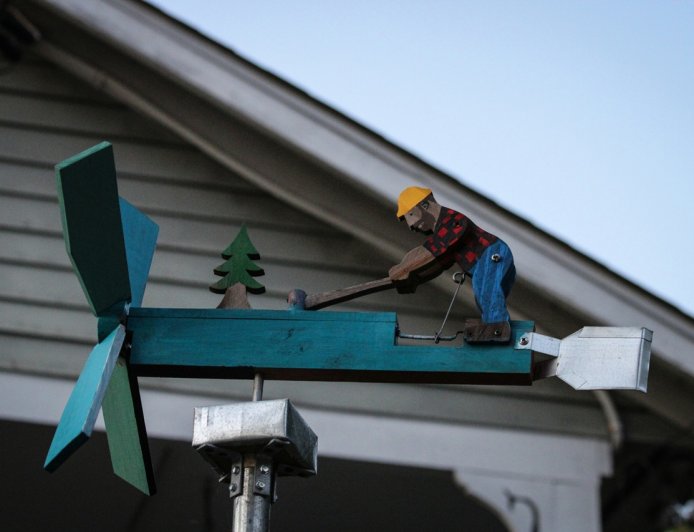 Το πάρκο από ανακυκλώσιμα υλικά στη Λέσβο