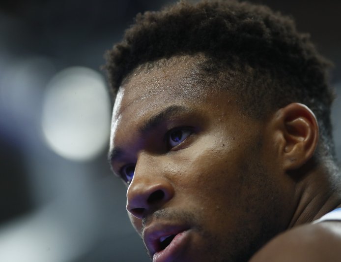 Αντετοκούνμπο – Μιλγουόκι Μπακς: Εκνευρίστηκε ο Greek Freak σε ερώτηση για το μέλλον του