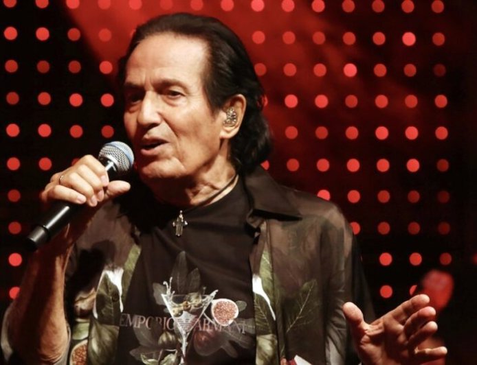 Πασχάλης: «Το 1966, όταν πρωτοβγήκαμε με τους Olympians, έγινε κυριολεκτικά επανάσταση»