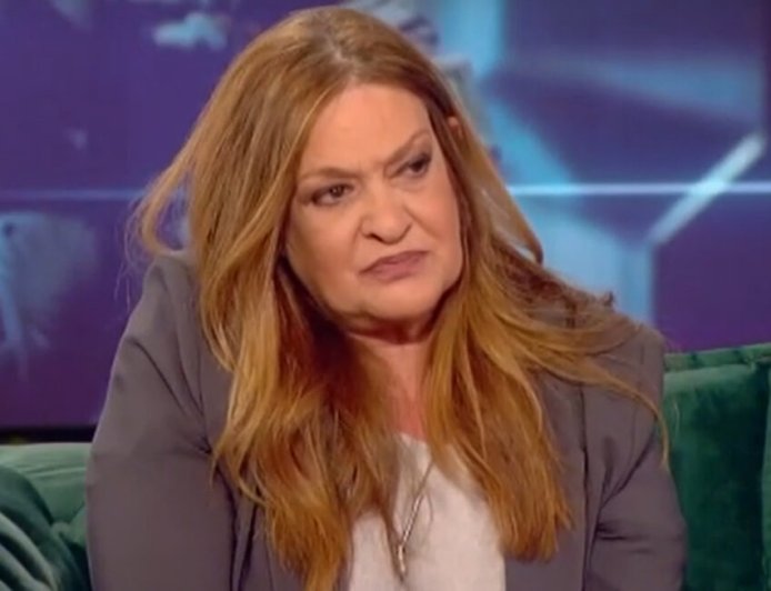 Τζόυς Ευείδη: «Δεν είμαι καλά όταν είμαι ερωτευμένη, δεν πετάω… σούρνομαι»