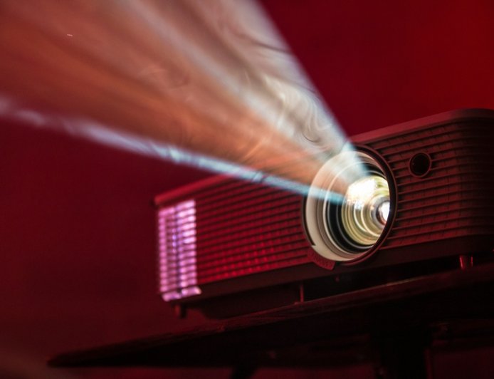 Πρωτοχρονιά 2026 – Φινος Φιλμ: Το ξεκαρδιστικό βίντεο για το νέο έτος