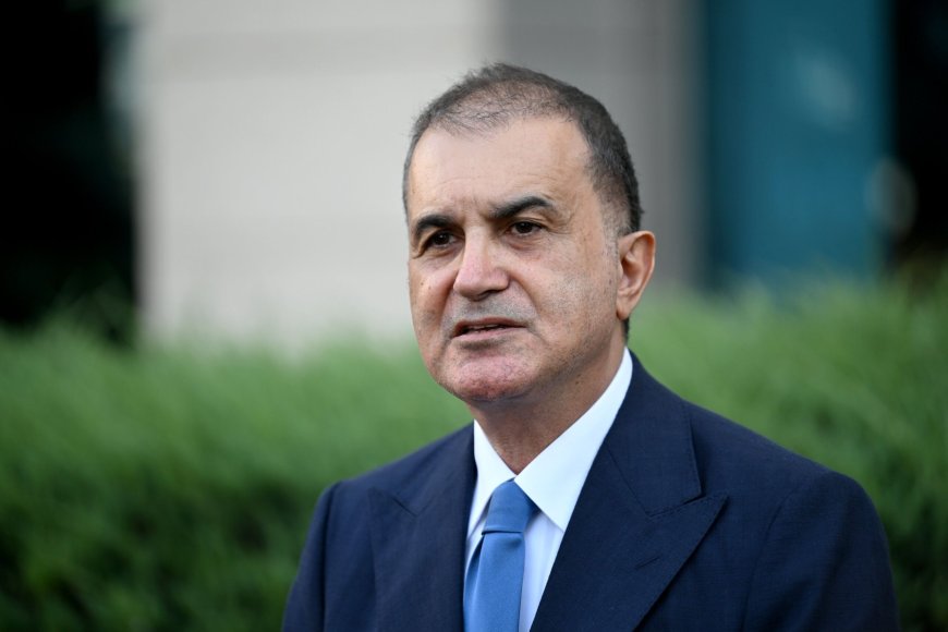 Τσελίκ για Δένδια: Ένα τρολ σε θέση υπουργού