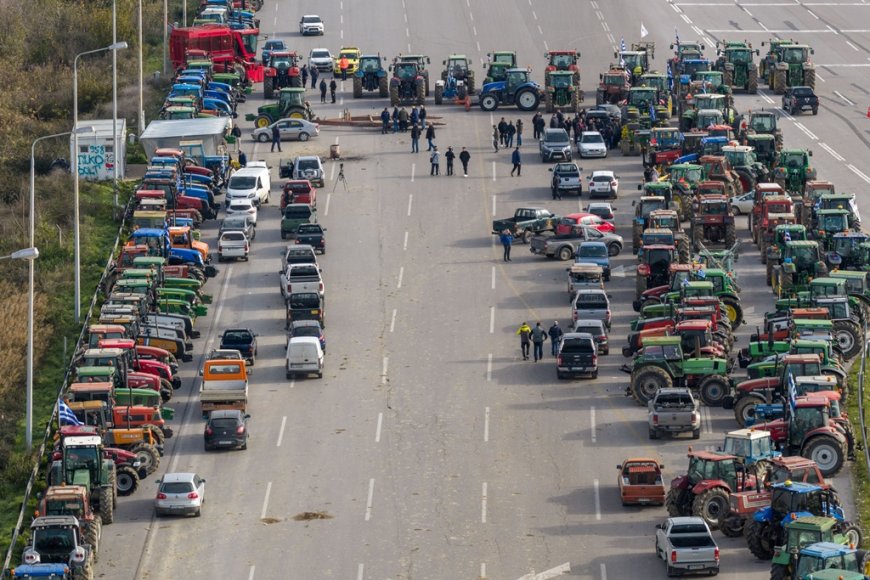 Η αδερφή Μαγειρία στο μπλόκο: Αντέδρασε κτηνοτρόφος στην παρουσία της