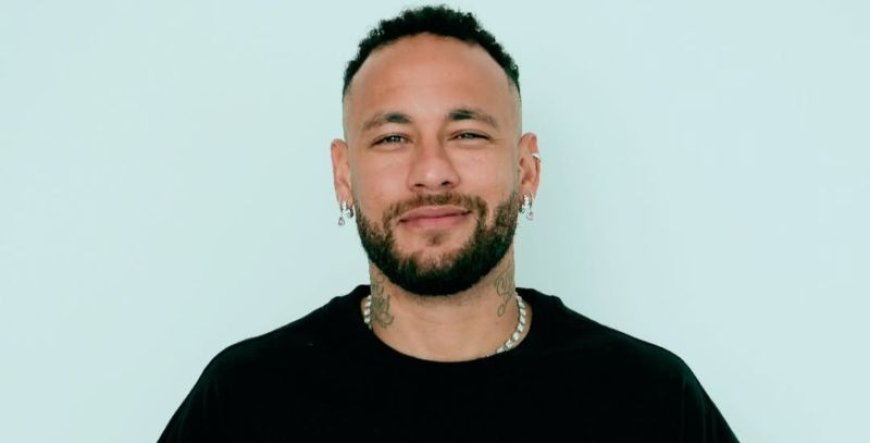 Οπαδός σε αγώνα στη Βραζιλία: Εισέβαλε στο γήπεδο για να βγάλει φωτογραφία με τον Νεϊμάρ