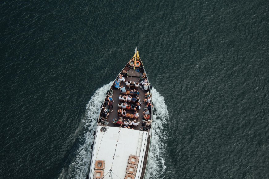 Ναυάγιο Κρήτη: Εντοπίστηκαν 18 σοροί μεταναστών