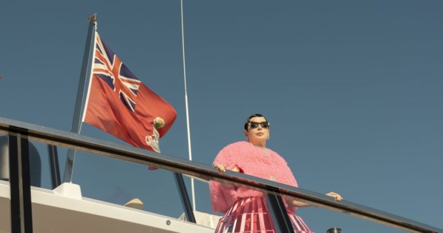 The Beauty: Η νέα σειρά του FX βάζει τον Evan Peters σε έναν κόσμο όπου η τελειότητα σκοτώνει