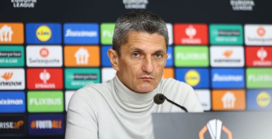 Λουτσέσκου βραβείο: Κορυφαίος προπονητής Ρουμανίας για το 2025 ο τεχνικός του ΠΑΟΚ