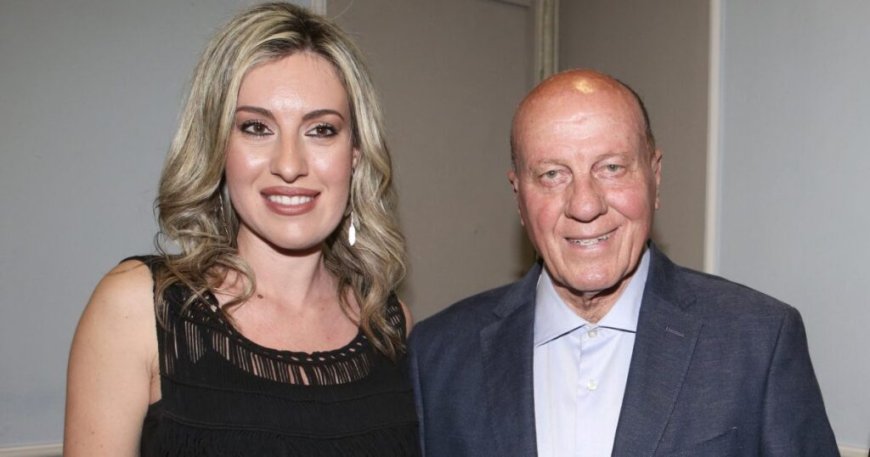 Πόπη Δομάζου: «Η απώλεια του πατέρα μου με έχει διαλύσει»