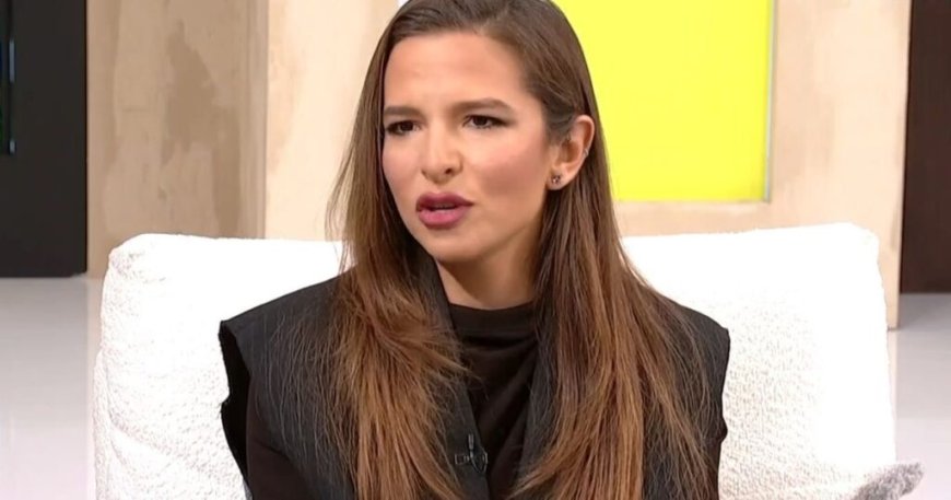 Εριέττα Κούρκουλου Λάτση: «Όταν ήμουν έξι ετών, είχα ρωτήσει τη μητέρα μου αν είμαστε κανονικοί»