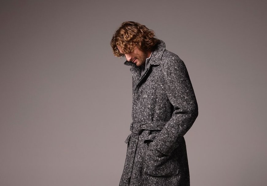 Τσιτσιπάς – σύντροφος: Τα δημόσια φιλιά του τενίστα