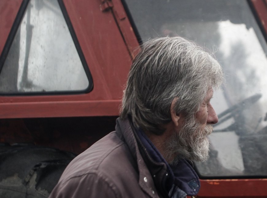 Επεισόδια αγρότες: Ξύλο και χημικά πριν τη γέφυρα Ρίου – Αντιρρίου