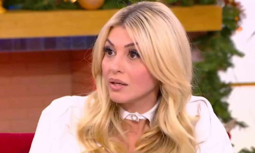 Άννα Ζηρδέλη: «Μ’ αρέσει που βγαίνει και δεν φοβάται και βλέπω μία Μπέττυ Μαγγίρα που υποστηρίζει τα “θέλω” της»